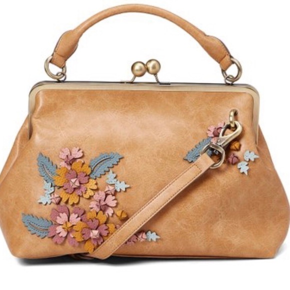 Elle Jae Gypset Handbags - COPY - Elle Jae Gypset Tan vegan leather floral Satchel handbag